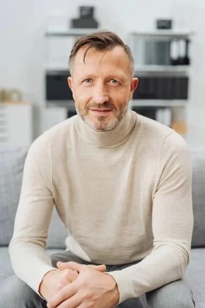 Мужчина 50+ для съёмок ролика