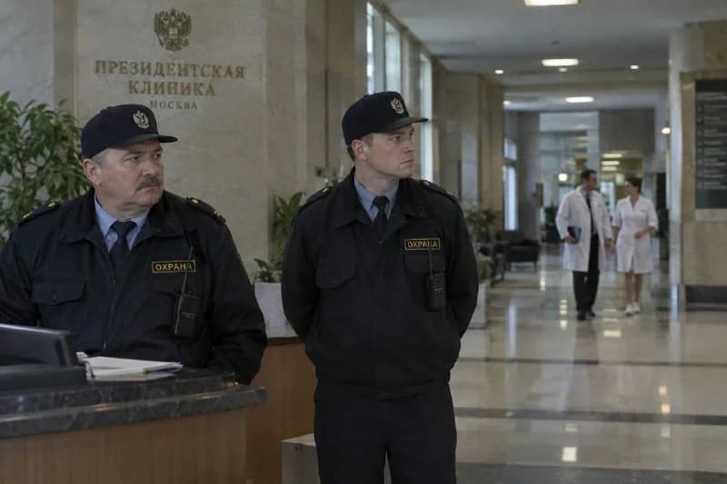 Мужчины на роли охраны в сериал «Югославия»